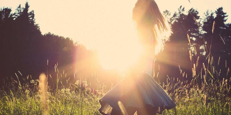 冰岛环岛自驾游全指南：齐旅自由行必看的极光、冰川与火山地貌探索